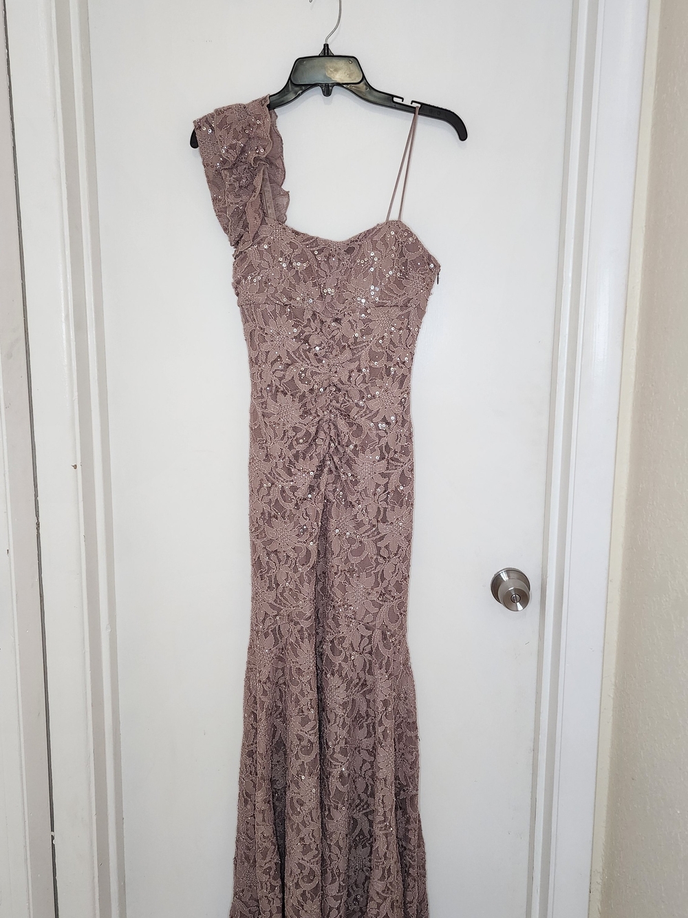 One-Shoulder Lace Gown in Dusty Mauve